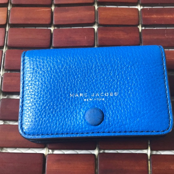 Marc Jacobs Handbags - Marc Jacobs Empire City Business Card Case